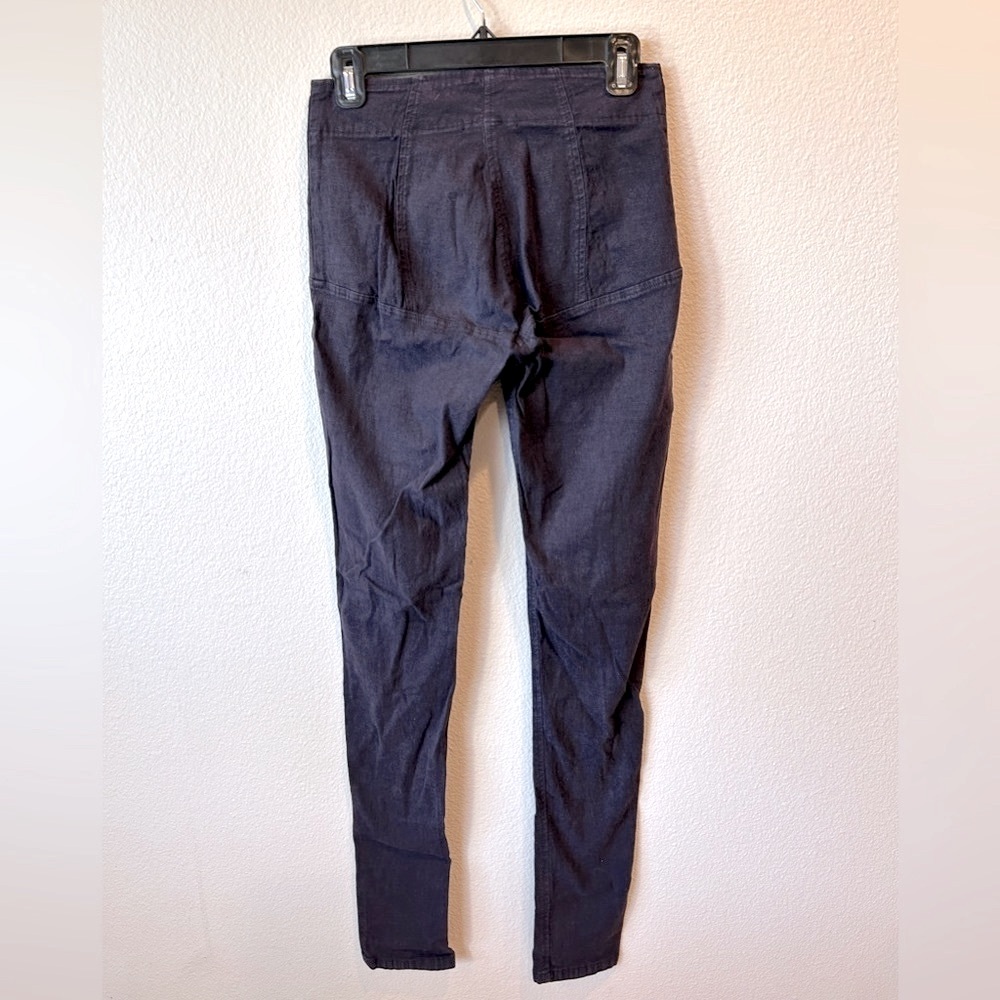 Prairie Underground zip front leggings - Picture 2 of 5